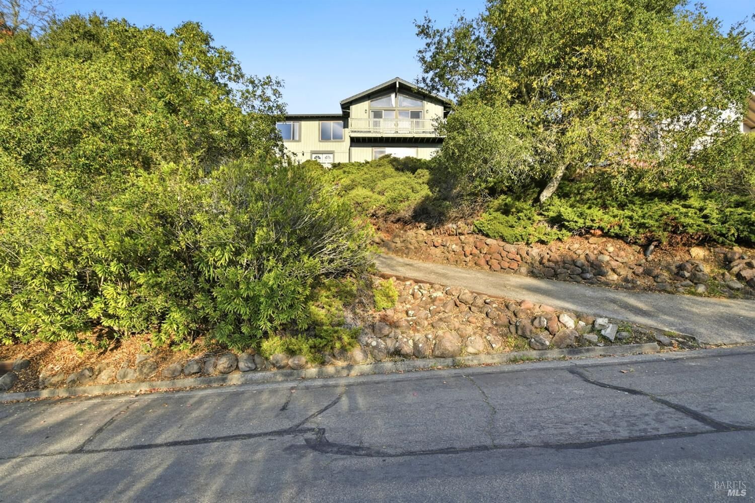 Property Photo: 5827 La Cuesta Drive CA 95409