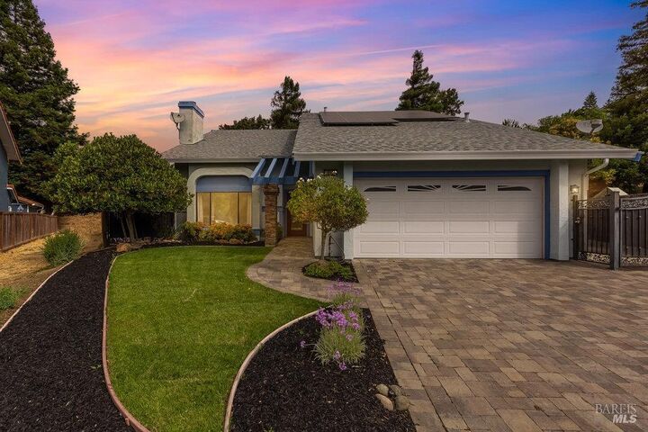 Property Photo: 813 Campas Court CA 94510