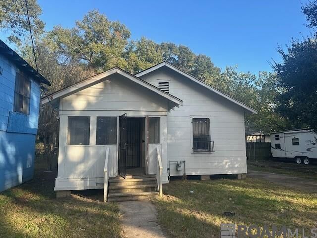 Property Photo:  3130 Hiawatha St  LA 70805 