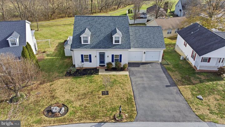 Property Photo: 206 Sentry Lane WV 25401