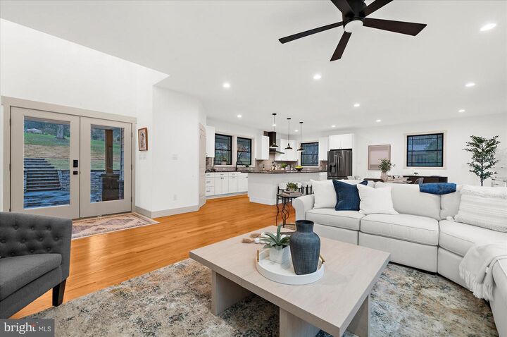 Property Photo:  8 Chipmunk Lane  PA 19063 