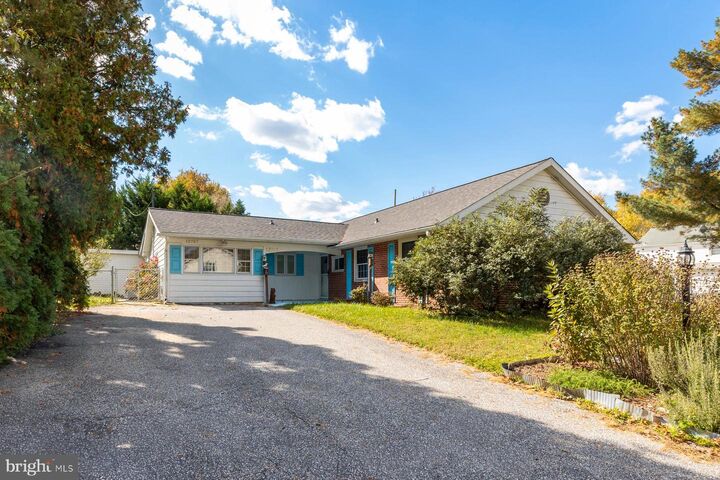 Property Photo: 12707 Beaverdale Lane MD 20715