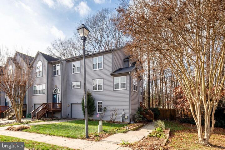 1816 Whites Ferry Place 6  Crofton MD 21114 photo
