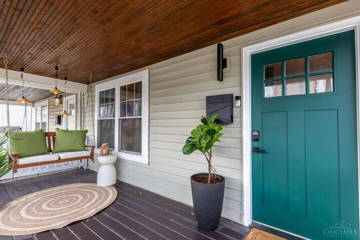 Property Photo: 2353 Kenton Street OH 45206