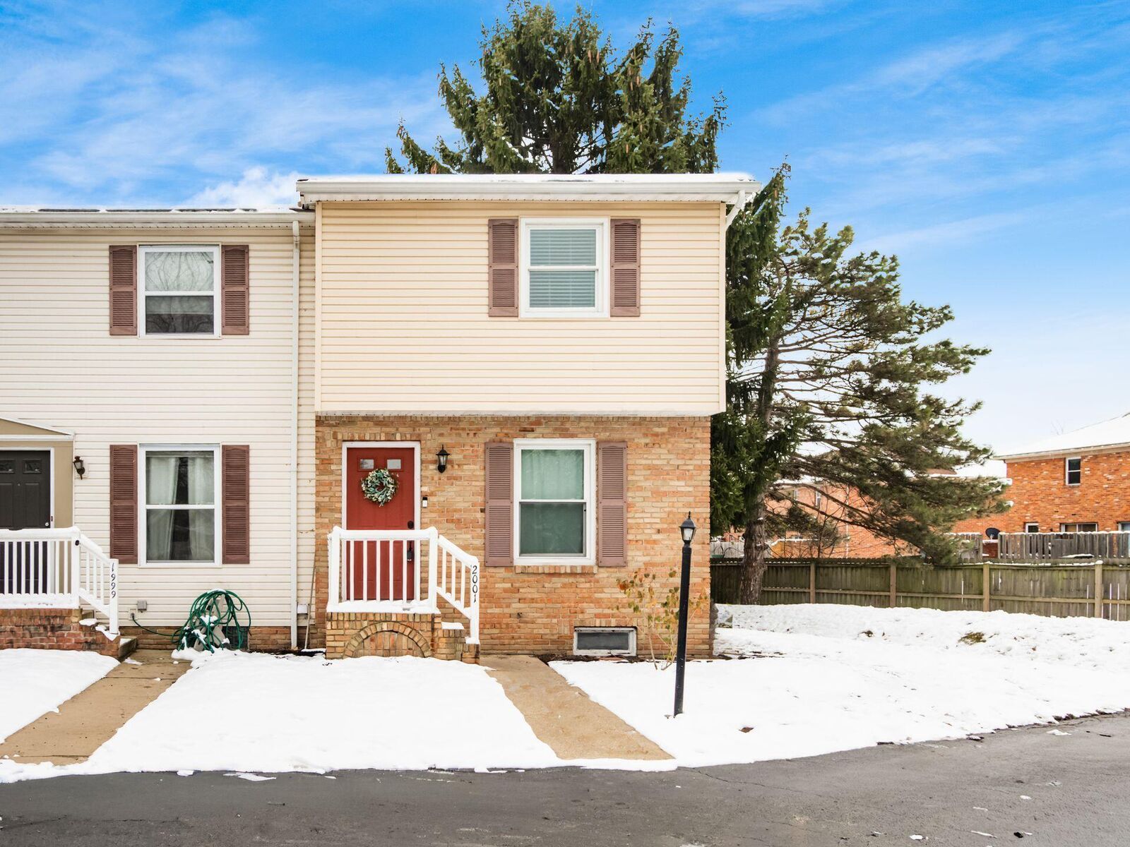 Property Photo:  2001 Sawbury Boulevard  OH 43235 