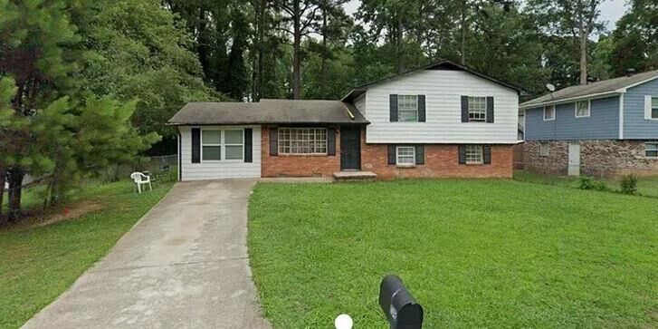 Property Photo: 7348 Mockingbird Trail GA 30274