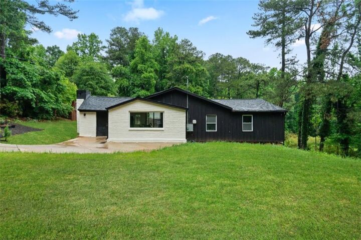 980 Porter Road  Decatur GA 30032 photo