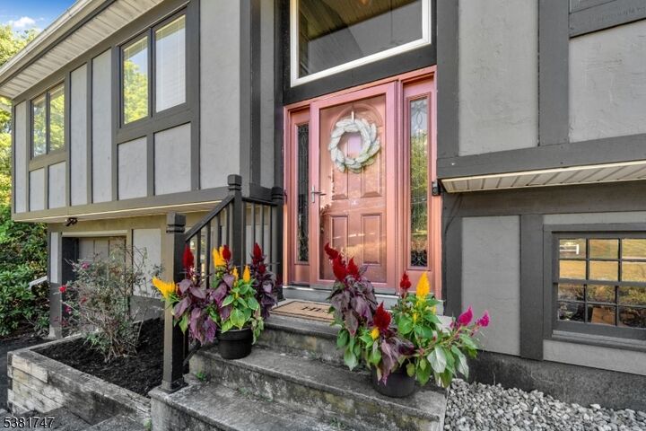 Property Photo: 2 Courtland Dr NJ 07461