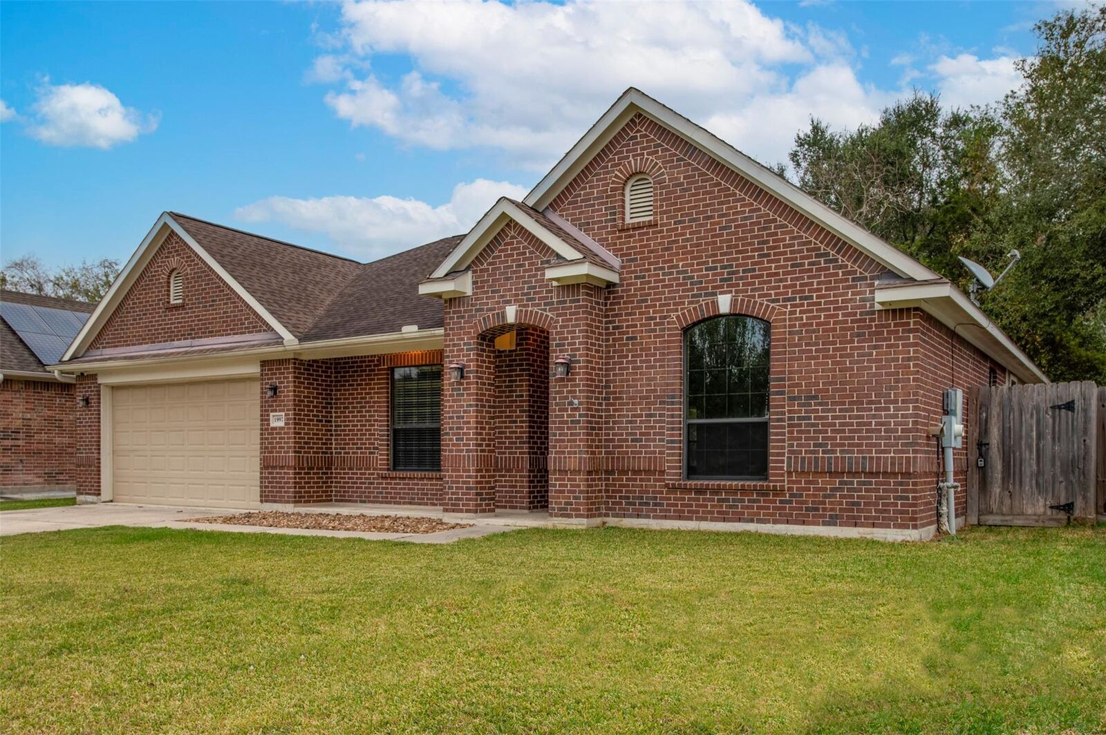 Property Photo:  1997 Brentwood Drive  TX 77511 