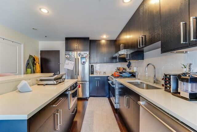 Property Photo:  1100 Maxwell Lane 529  NJ 07030 