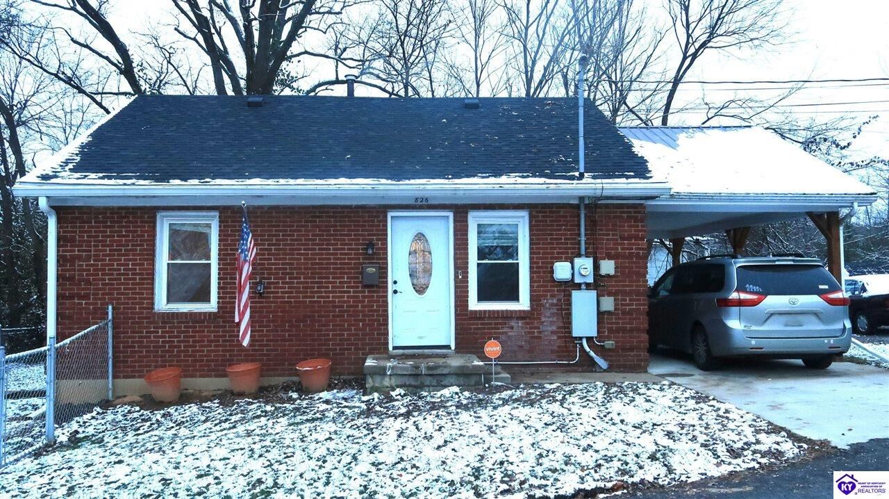 Property Photo:  826 Rhodes Drive  KY 42701 