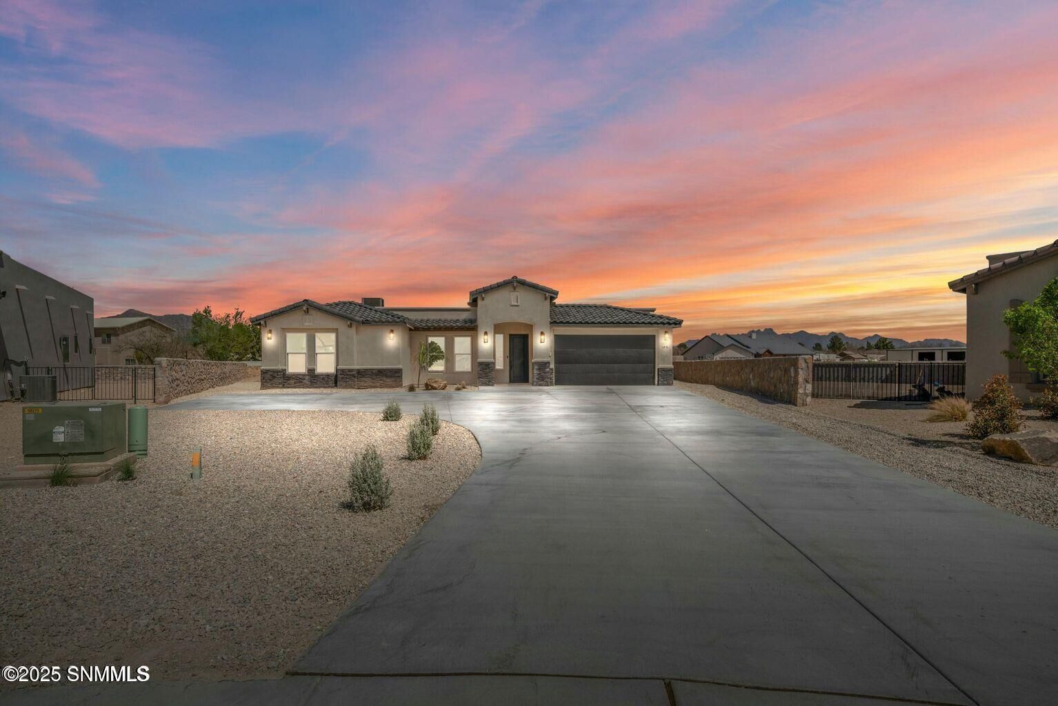 Property Photo:  385 Marisa Court  NM 88007 