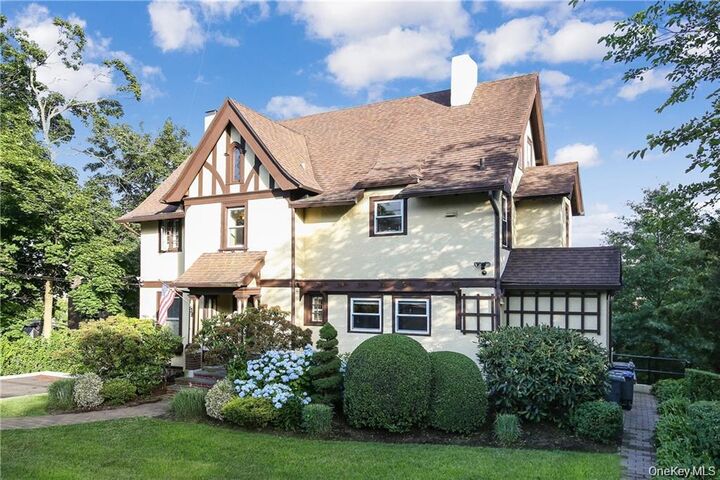 Property Photo: 38 Park Avenue NY 10603