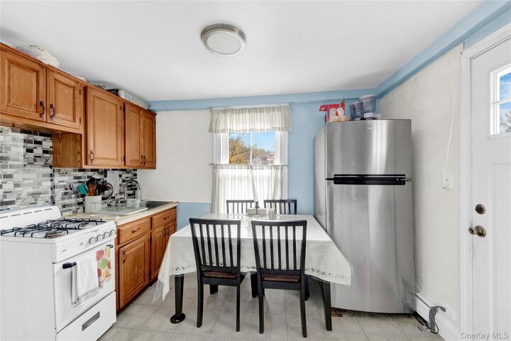 Property Photo:  15 Ferris Place  NY 10562 