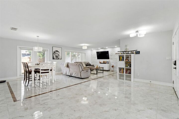 Property Photo: 2453 Roberta Street FL 33771