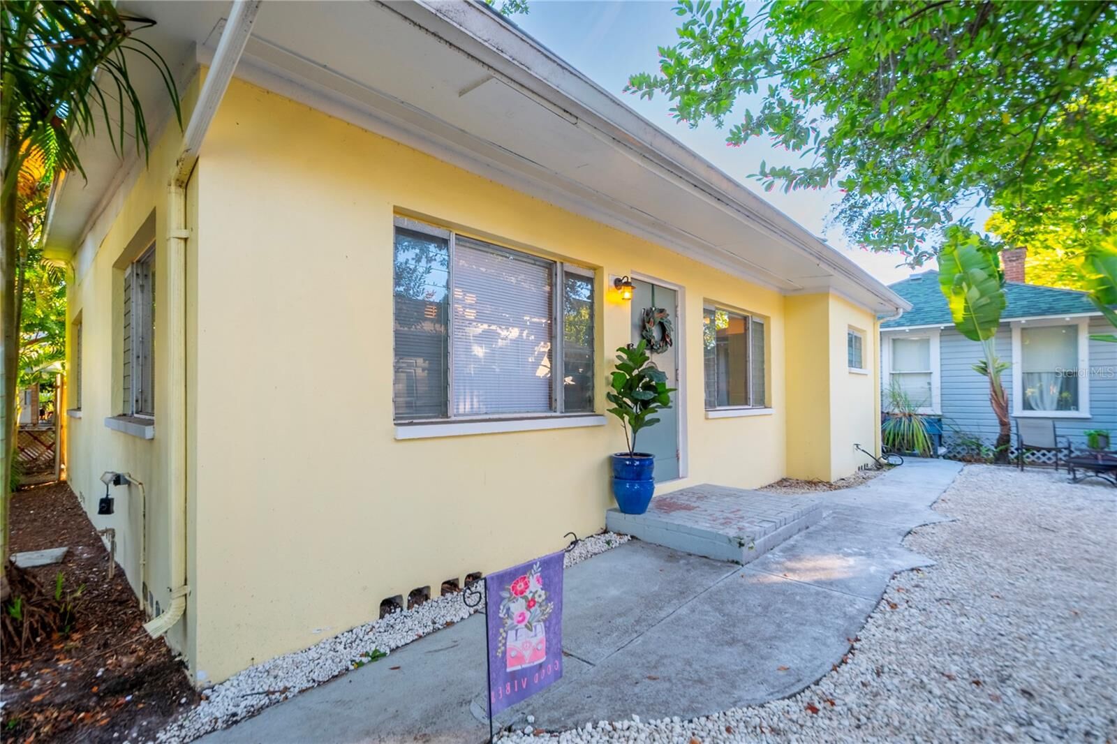 Property Photo:  720 - 724 7th Street N  FL 33701 