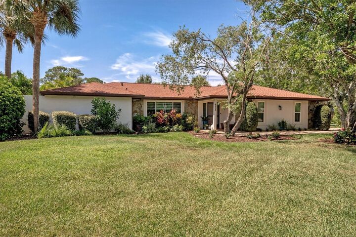 Property Photo: 4963 Rutland Gate FL 34235