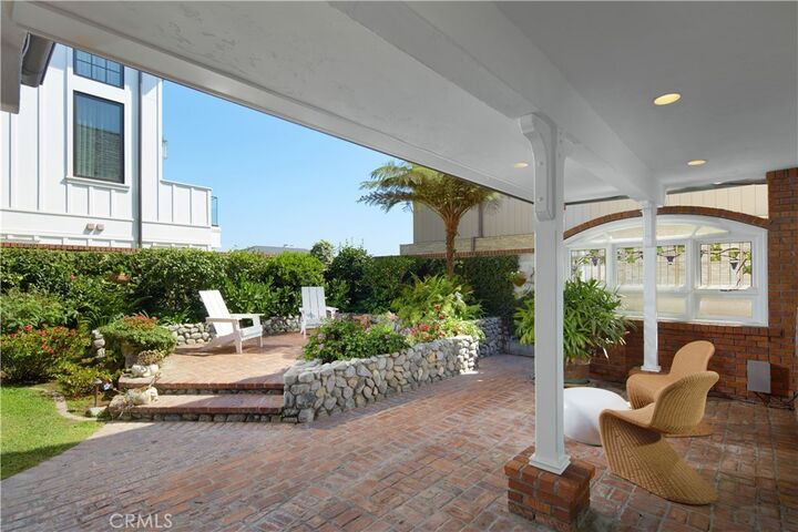 Property Photo:  2800 Ocean Boulevard  CA 92625 