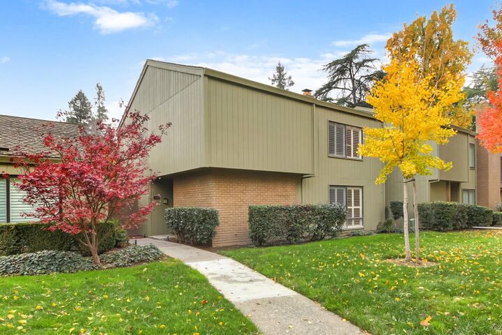 Property Photo: 1108 Dunbarton Circle CA 95825