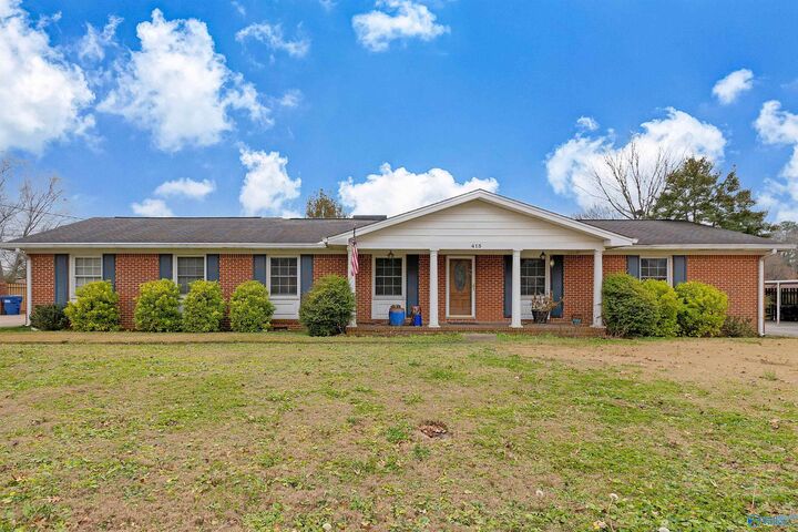 413 Apple Avenue  Albertville AL 35950 photo