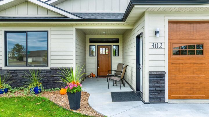 Property Photo:  302 Shortcut Lane SW  MN 56601 