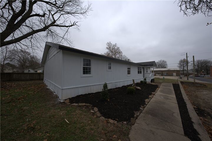 108 N Main Avenue  Lincoln AR 72744 photo