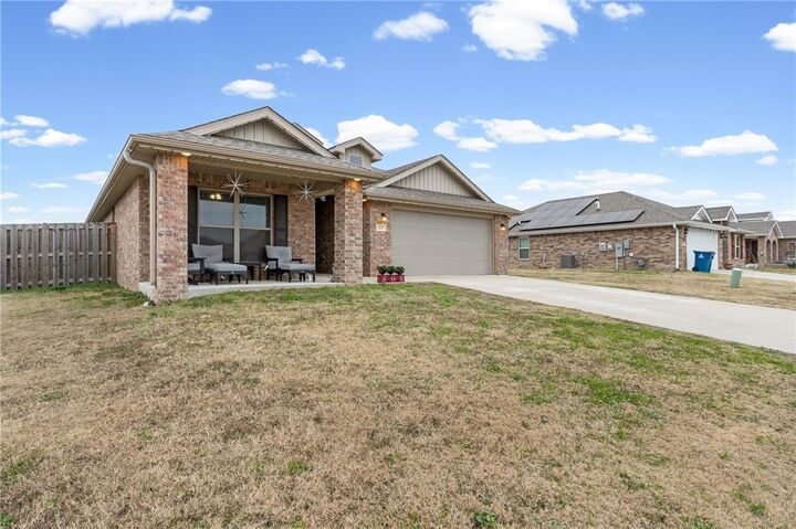 Property Photo: 217 Post Oak Avenue AR 72734