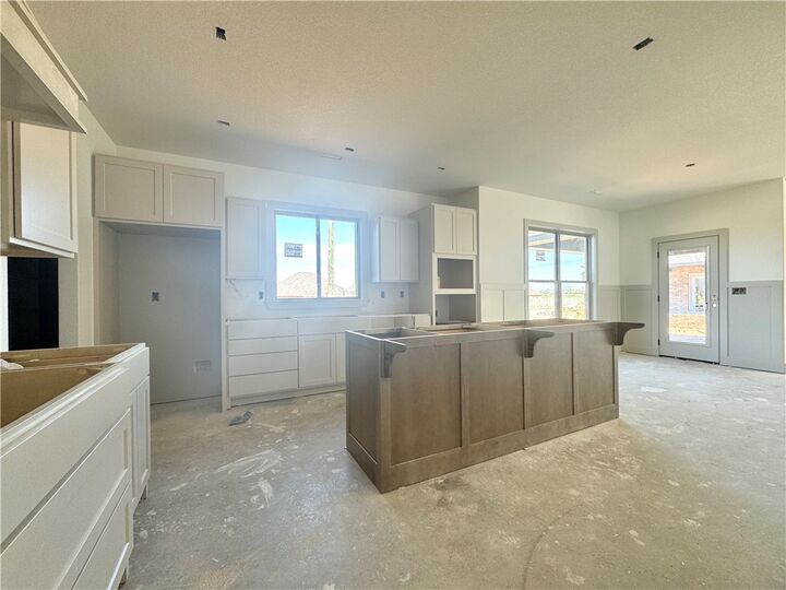 Property Photo:  3605 W Laney Street  AR 72758 