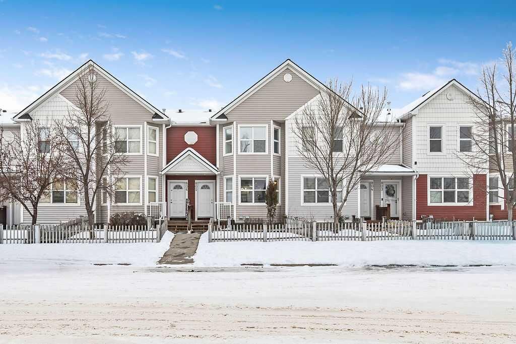 Property Photo:  805 Prairie Sound Circle NW  AB T1V 2A4 