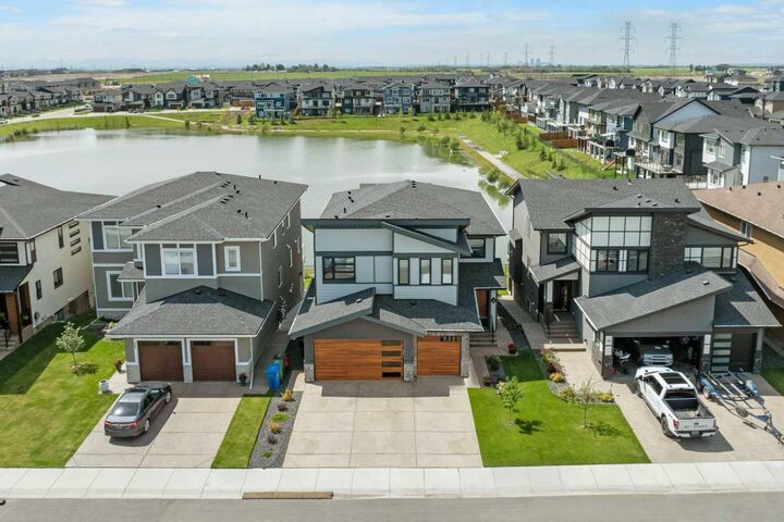 20 Waterford Heights  Chestermere AB T1X 2M8 photo