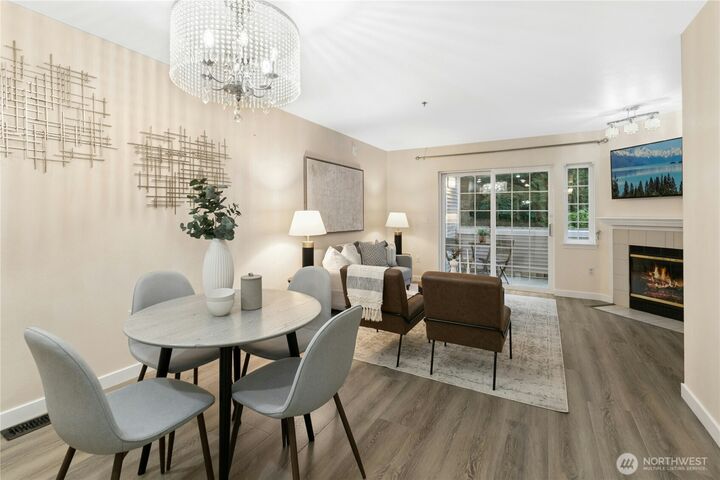 Property Photo: 601 12th Avenue NW E4 WA 98027