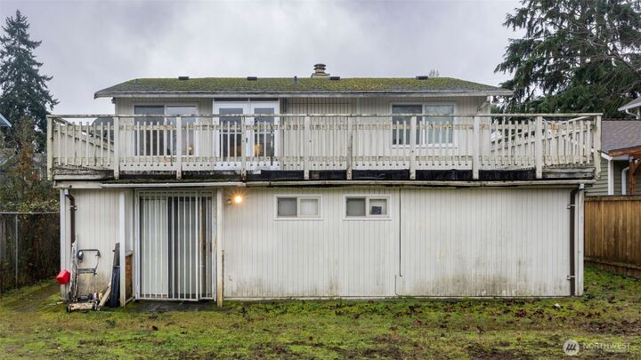 Property Photo: 928 N 98th Street WA 98103