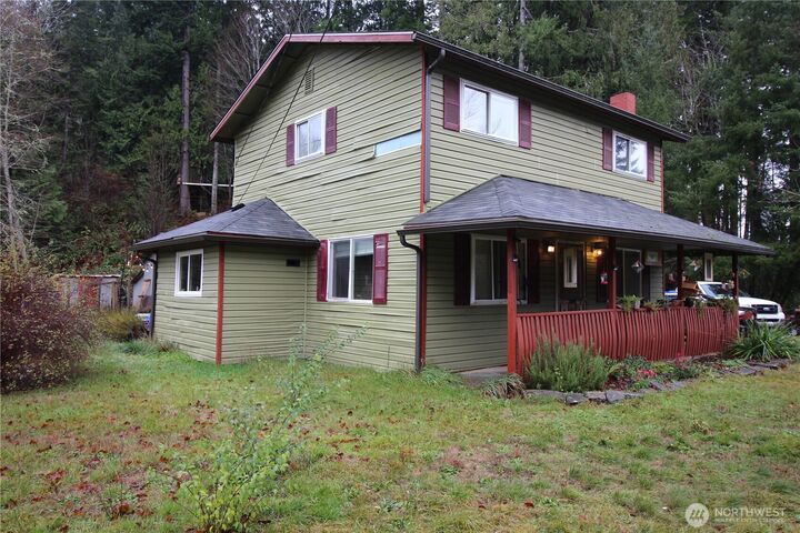 Property Photo:  31 E Mox Chehalis Road  WA 98557 