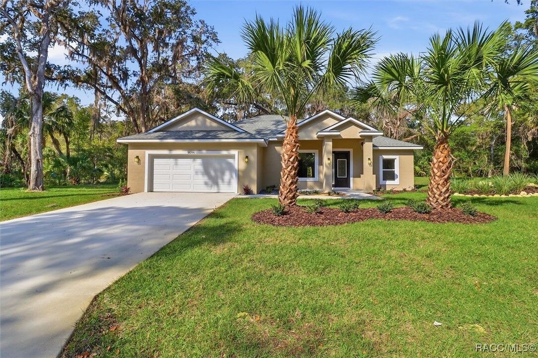 Property Photo: 9096 N Alder Avenue FL 34428