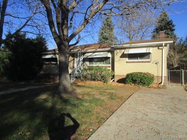 1476 S Chase Street  Lakewood CO 80232 photo