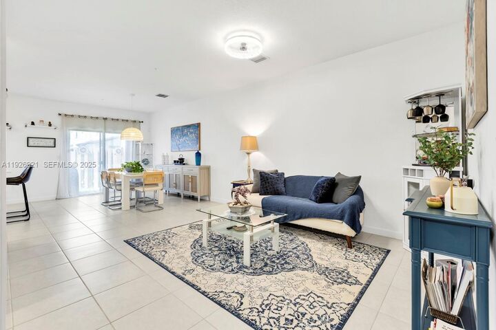 Property Photo: 15953 SW 2nd Pl FL 33027