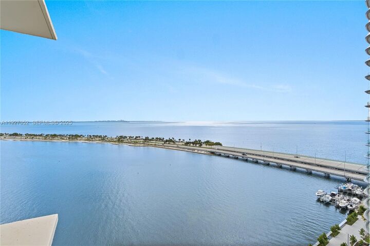 Property Photo: 2451 Brickell Ave 18C FL 33129