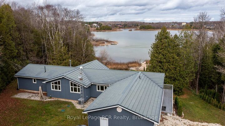 Property Photo: 123 Lakeview Road ON N0C 1M0