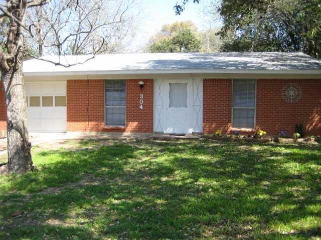 Property Photo:  304 Sheraton Avenue  TX 78745 