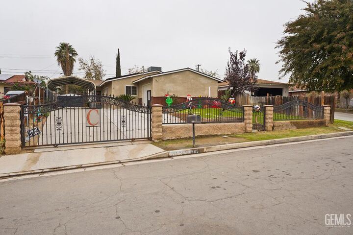 3112 Kentucky Street  Bakersfield CA 93306 photo