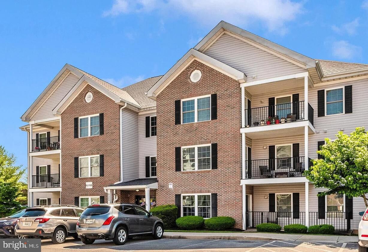 Property Photo: 6508 Ridenour Way E 2A MD 21784