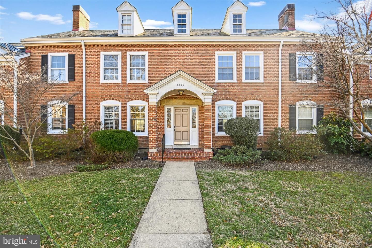 Property Photo:  3529 S Utah Street B2  VA 22206 