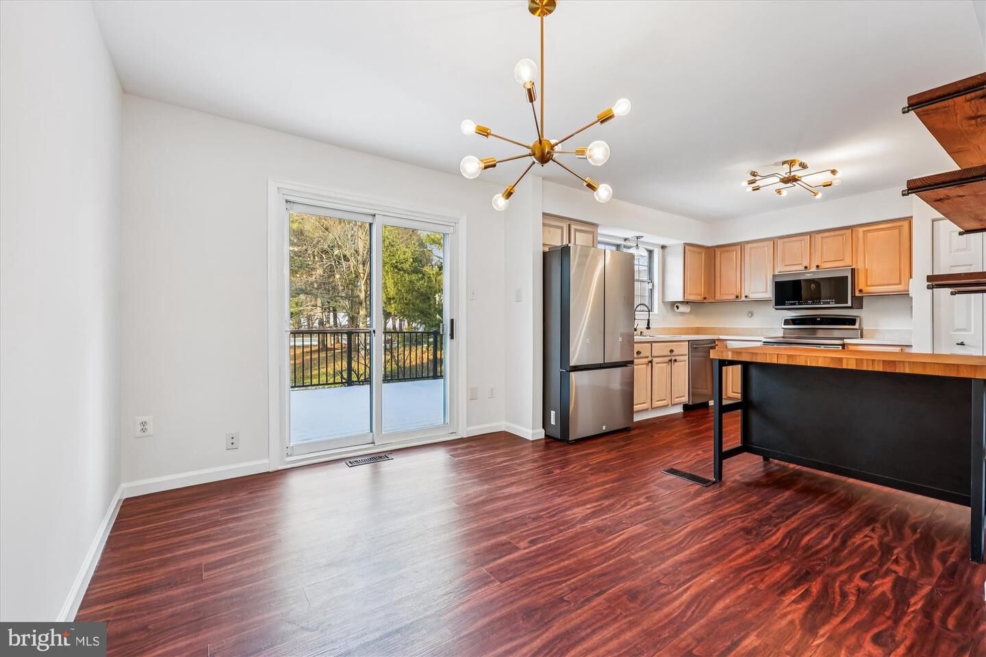 Property Photo:  17306 Sandy Knoll Drive  MD 20832 