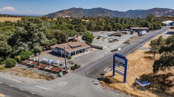 Property Photo: 3413 Toyon Circle CA 95252