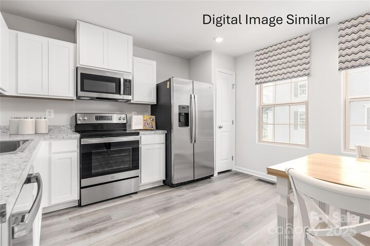 Property Photo:  1439 Richardson Towns Court 1008D  NC 28208 