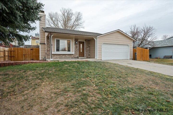 Property Photo: 4100 Rogers Ave WY 82009