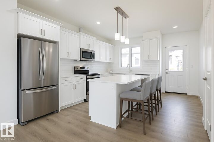 Property Photo:  64 Covell Common  AB T7X 0Y7 