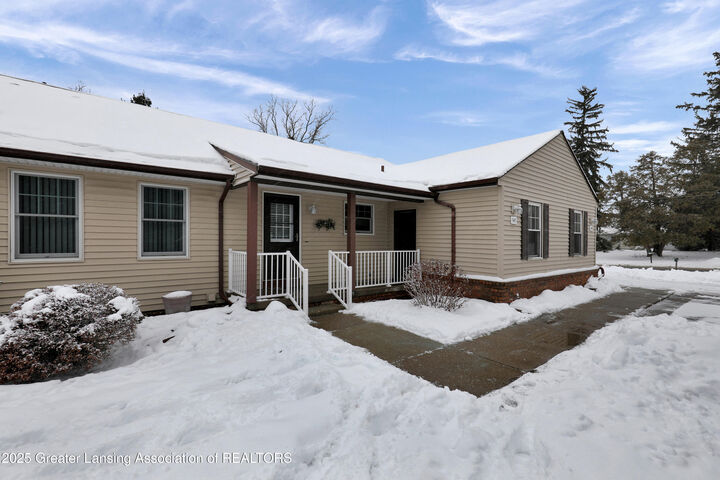 Property Photo: 545 Red Cedar Boulevard MI 48895