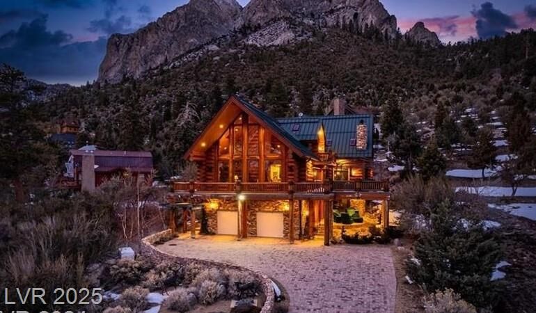 Property Photo: 276 Seven Dwarfs Road NV 89124