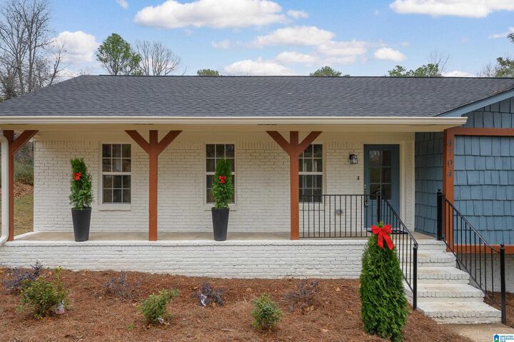 Property Photo:  4704 Chippewa Lane  AL 35124 